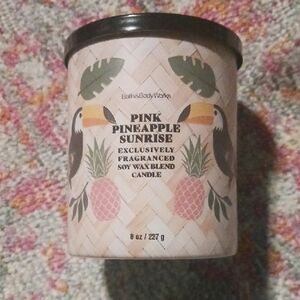 Single Wick BATH AND BODY WORKS CANDLE, Pink Pineapple Sunrise Scent